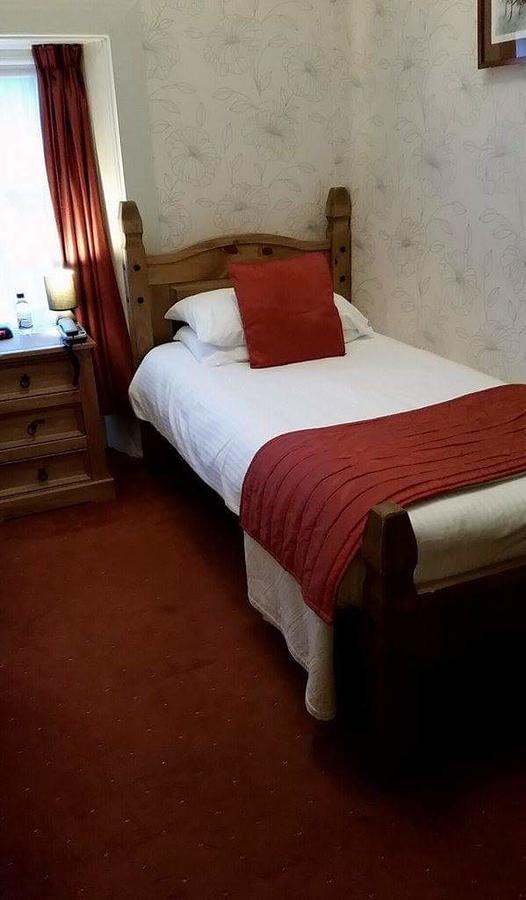 The Royal 3* Tain